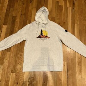 Alpine Hoodie‎ Size Medium